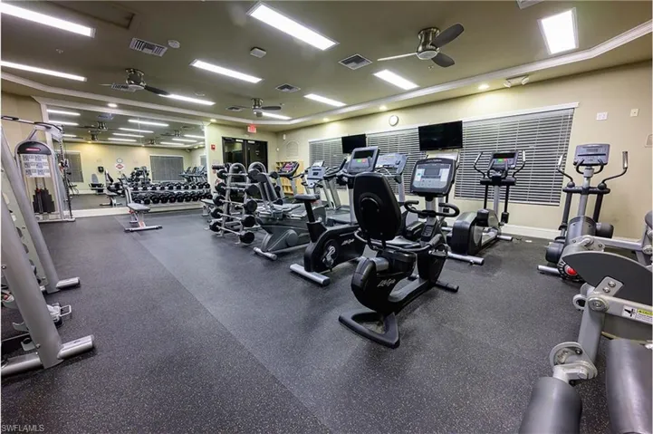 6631 Monterey Pt, Naples, Florida 34105