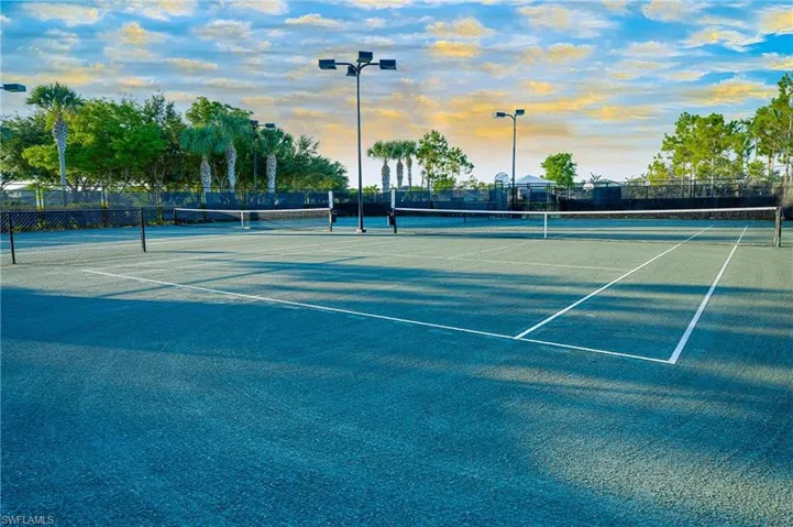 6631 Monterey Pt, Naples, Florida 34105