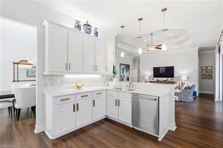 6631 Monterey Pt, Naples, Florida 34105