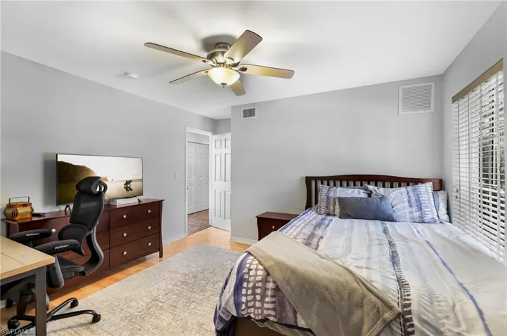 10916  Parnu  ST, Naples, FL 34109