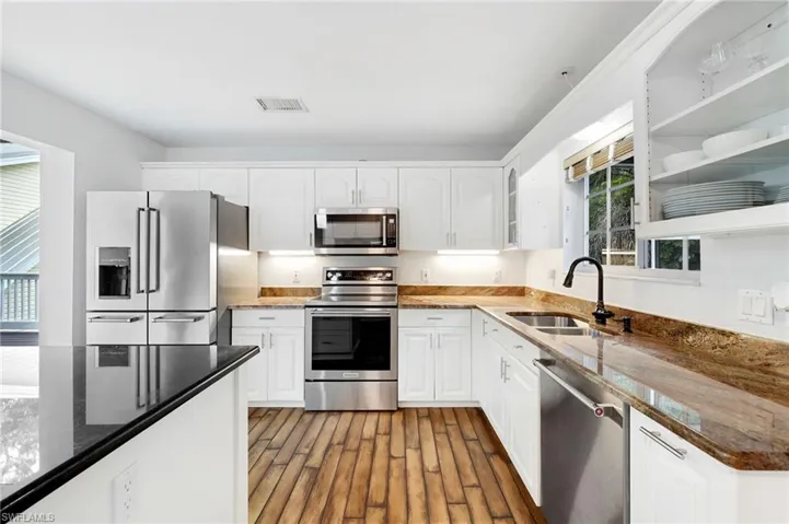 10916  Parnu  ST, Naples, FL 34109