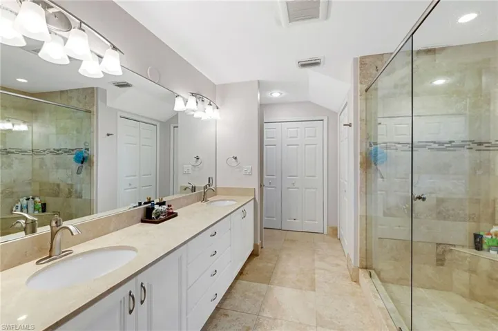 10916  Parnu  ST, Naples, FL 34109