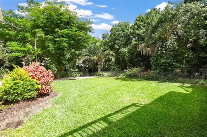10916  Parnu  ST, Naples, FL 34109