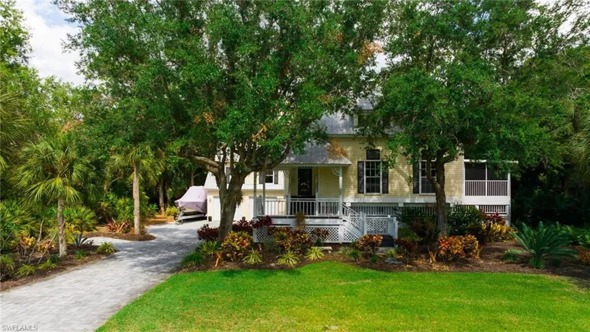 10916  Parnu  ST, Naples, FL 34109