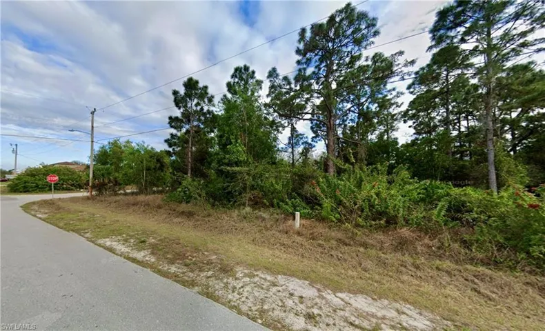 3401 24th St Sw, Lehigh Acres, Florida 33976