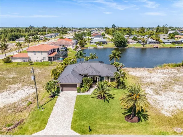318 Sw 21st Ave, Cape Coral, Florida 33991