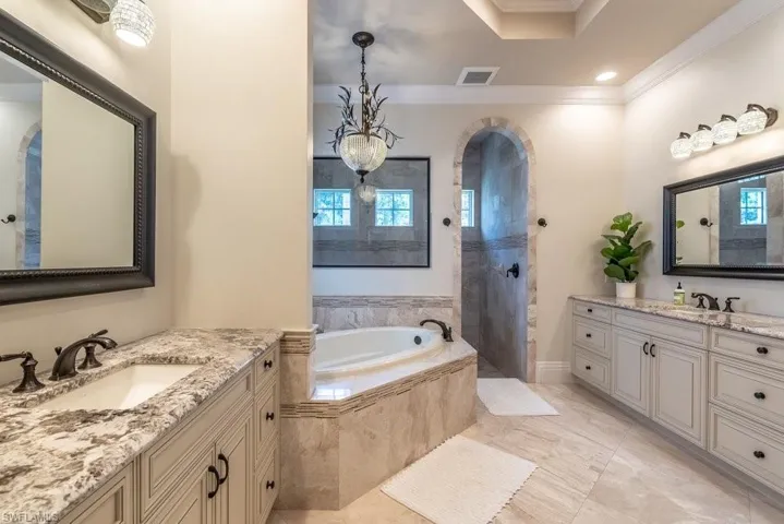 Primary Bathroom soaking tub, separate shower and double vanities
