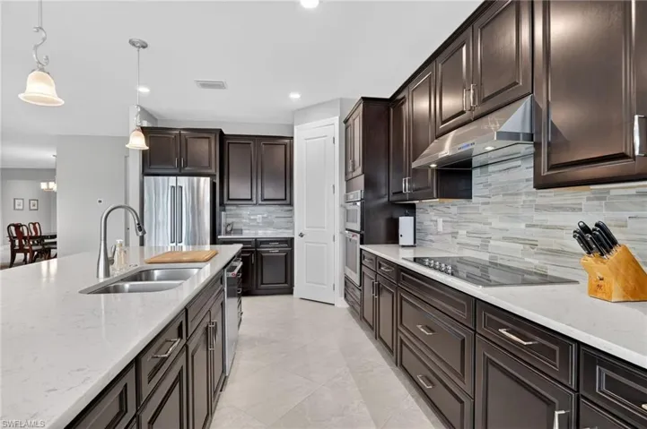 11279 Thurston Chase, Fort Myers, Florida 33913