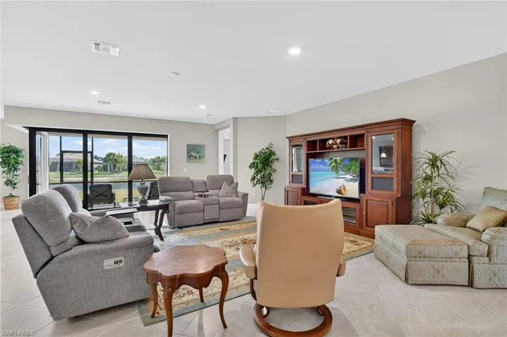 11279 Thurston Chase, Fort Myers, Florida 33913