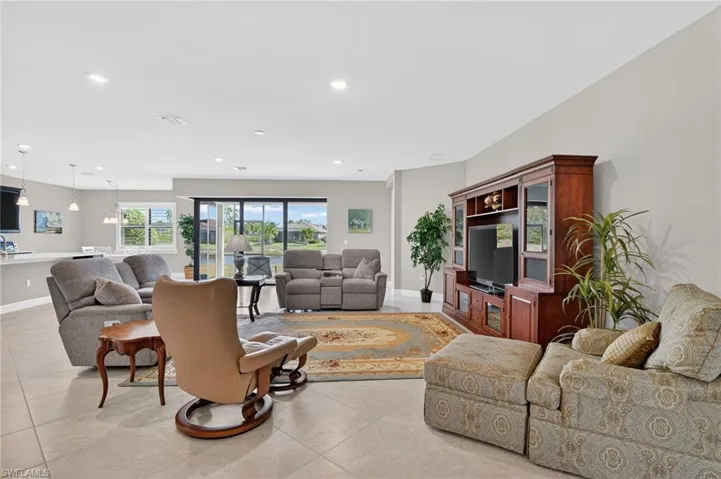 11279 Thurston Chase, Fort Myers, Florida 33913