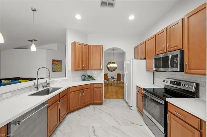 Spacious Kitchen