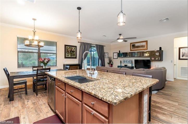 Kitchen Island (Downstairs)