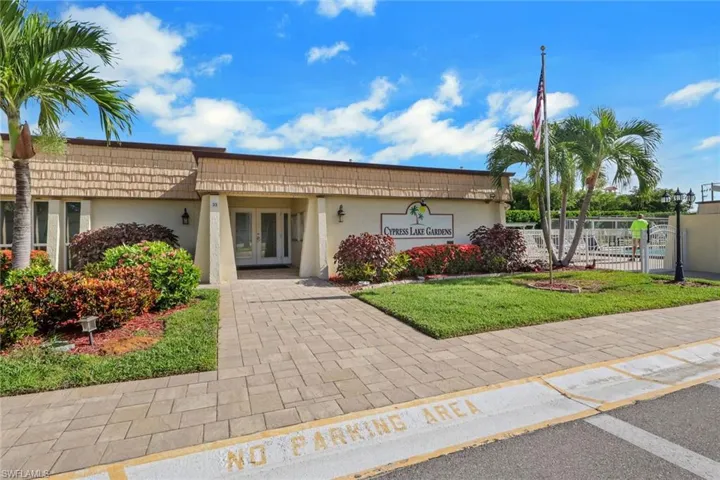 46 Laconia Ct, Fort Myers, Florida 33919