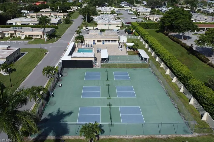 46 Laconia Ct, Fort Myers, Florida 33919