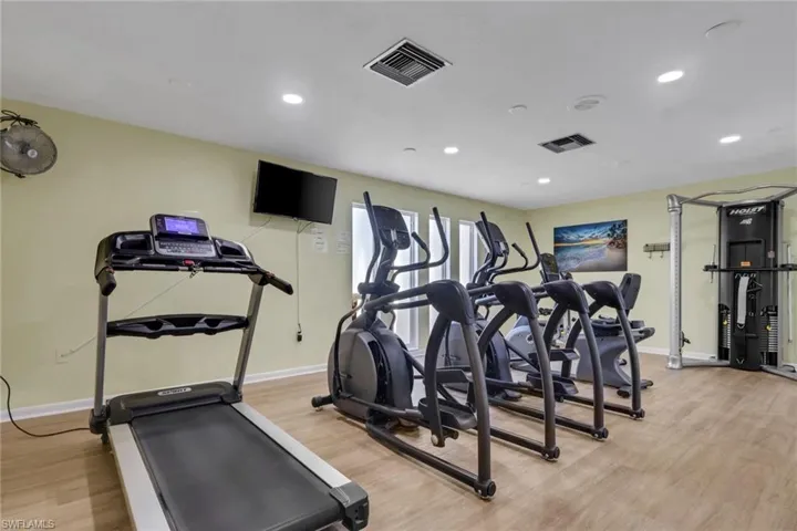 46 Laconia Ct, Fort Myers, Florida 33919