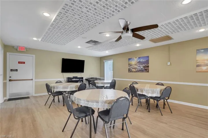 46 Laconia Ct, Fort Myers, Florida 33919