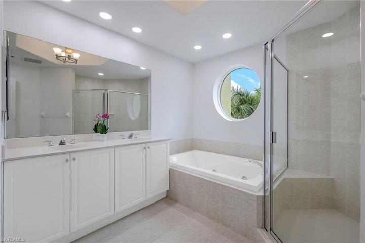 2728  Tiburon E BLVD, Naples, FL 34109