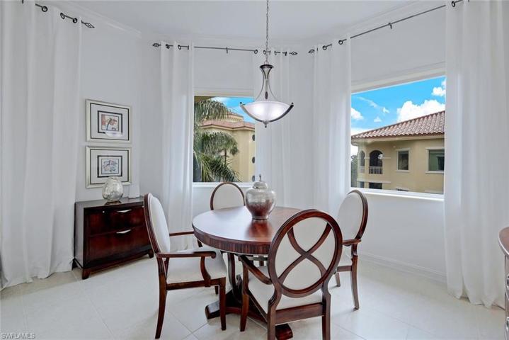 2728  Tiburon E BLVD, Naples, FL 34109