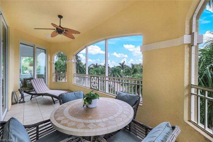2728  Tiburon E BLVD, Naples, FL 34109