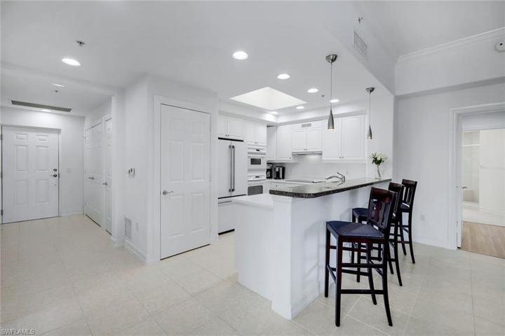 2728  Tiburon E BLVD, Naples, FL 34109