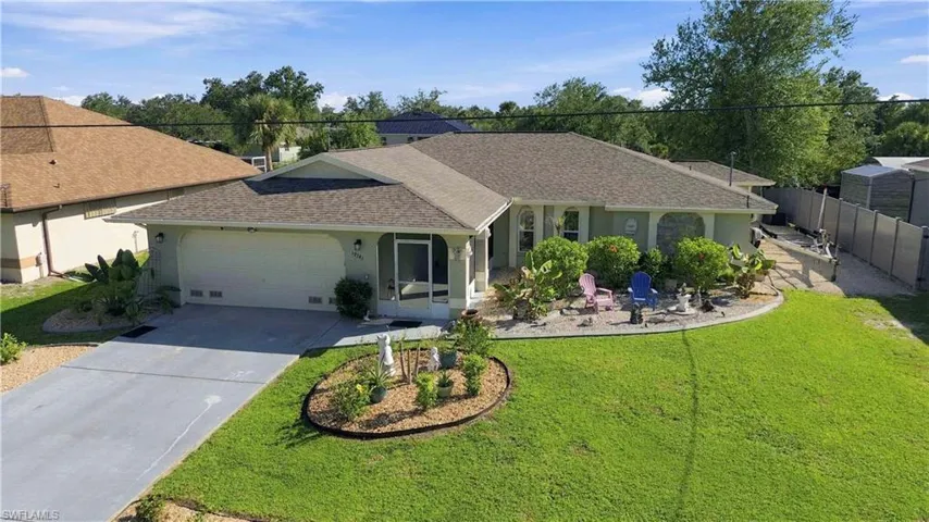 17341 Robinson Ave, Port Charlotte, Florida 33948