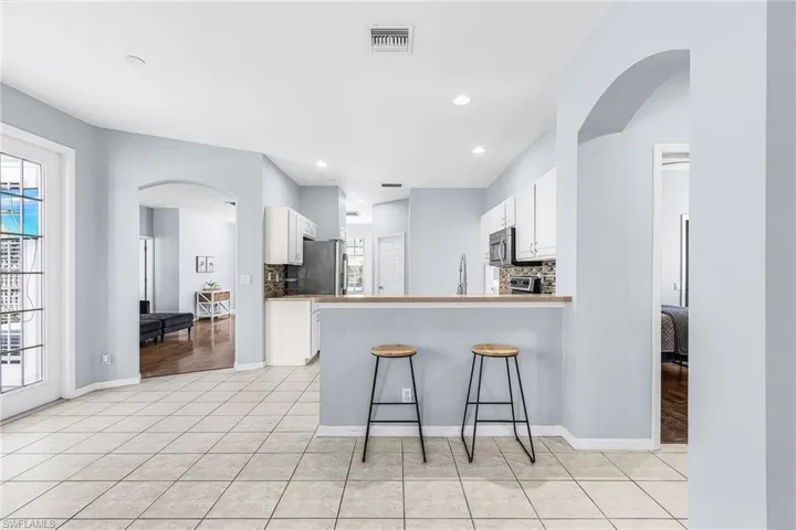 12786  Meadow Hawk  DR, Fort Myers, FL 33912
