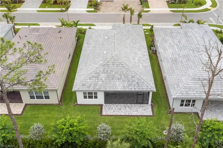 2589 Kingfisher Dr, Naples, Florida 34112