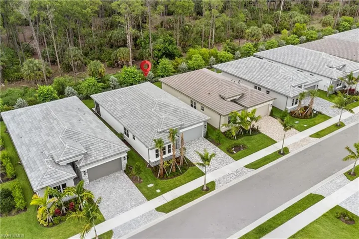 2589 Kingfisher Dr, Naples, Florida 34112