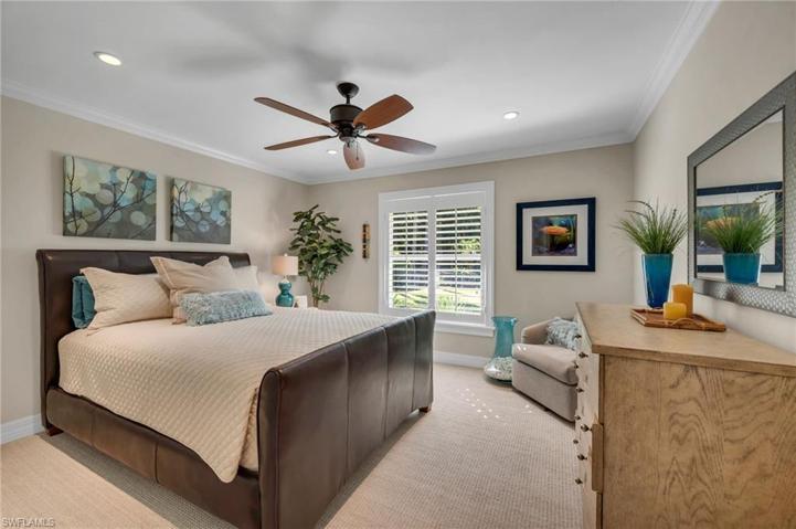 Guest bedroom