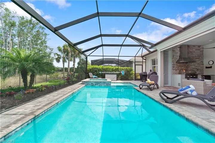 14853  Blue Bay  CIR, Fort Myers, FL 33913