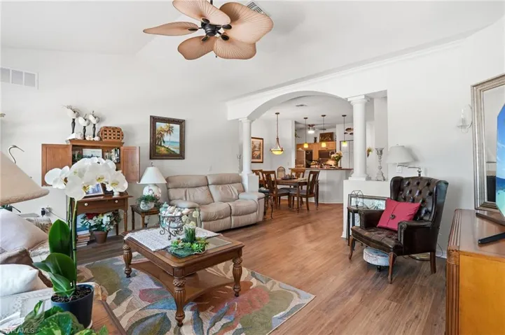 1794 Concordia Lake Cir 2607, Cape Coral, Florida 33909