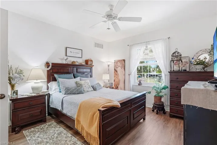 1794 Concordia Lake Cir 2607, Cape Coral, Florida 33909