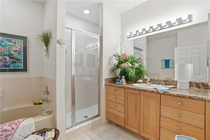 1794 Concordia Lake Cir 2607, Cape Coral, Florida 33909