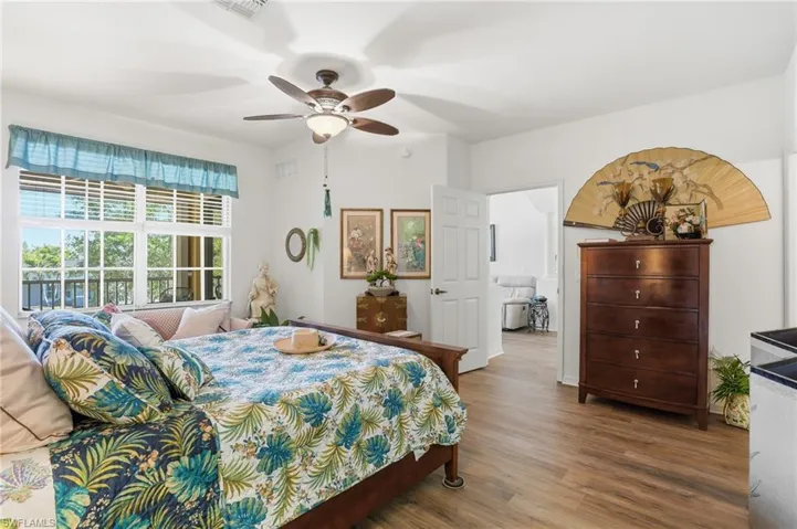 1794 Concordia Lake Cir 2607, Cape Coral, Florida 33909
