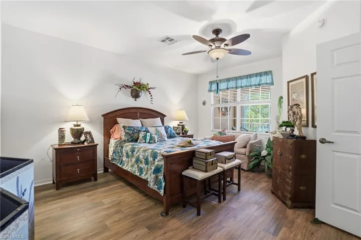 1794 Concordia Lake Cir 2607, Cape Coral, Florida 33909