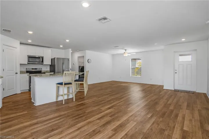 839 Yellowbird Dr, Fort Myers, Florida 33913