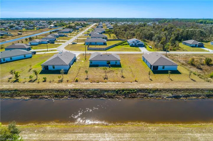 839 Yellowbird Dr, Fort Myers, Florida 33913