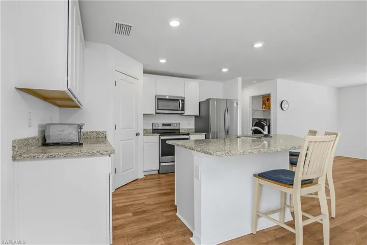 839 Yellowbird Dr, Fort Myers, Florida 33913