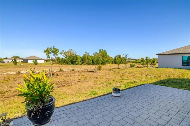 839 Yellowbird Dr, Fort Myers, Florida 33913