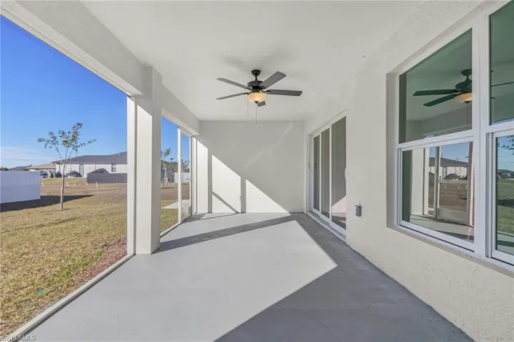 View of patio / terrace with a ceiling fan