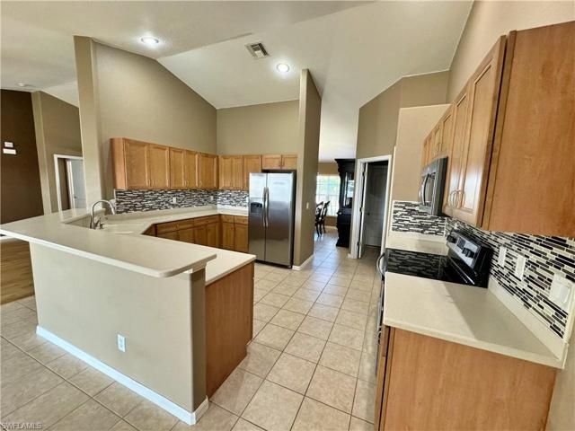 1420 NW 7th  PL, Cape Coral, FL 33993