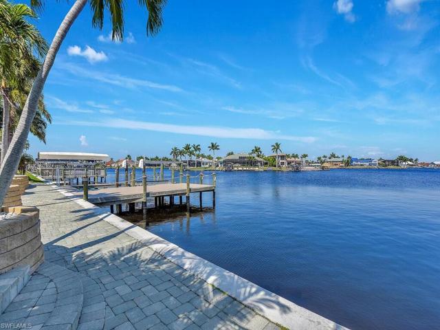 1053 SW 57th ST, CAPE CORAL FL 33914