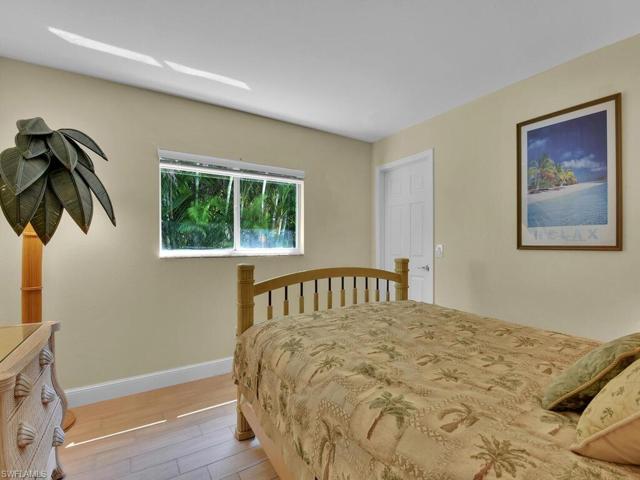 1053 SW 57th ST, CAPE CORAL FL 33914