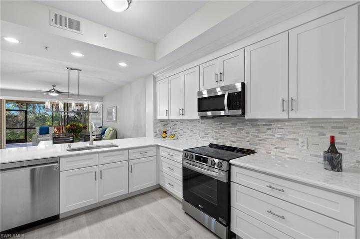 20922  Island Sound  CIR, Estero, FL 33928