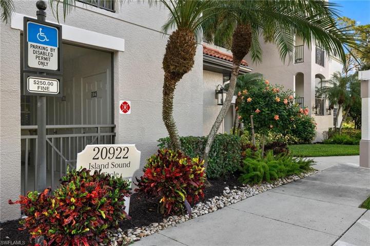 20922  Island Sound  CIR, Estero, FL 33928