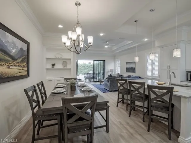 631 100th Ave N, Naples, Florida 34108