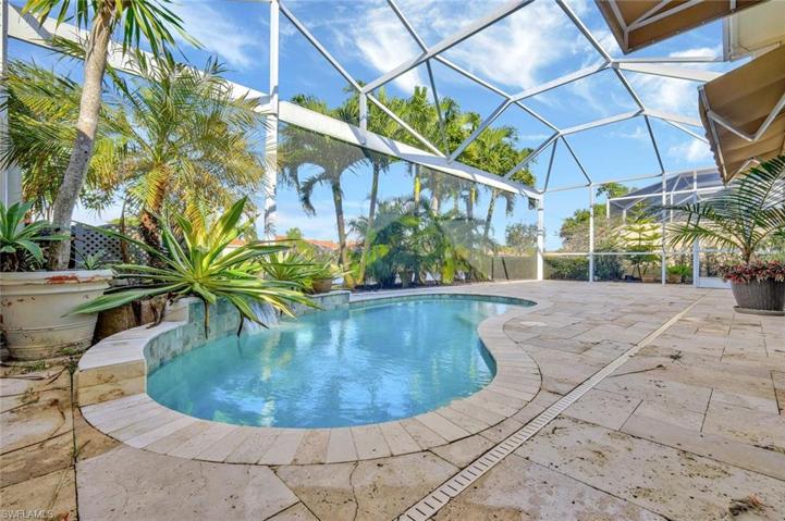 Dipping pool