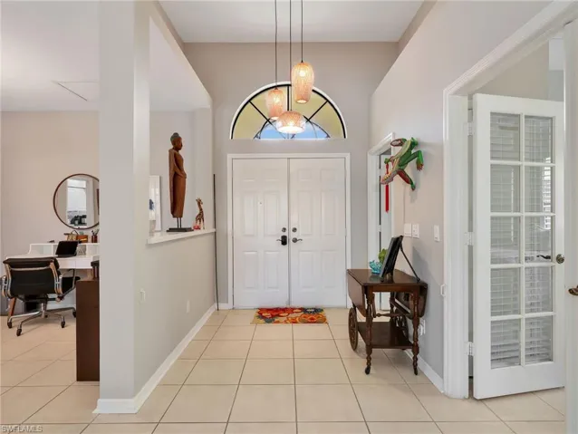 11163 Longshore Way E, Naples, Florida 34119
