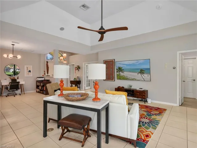 11163 Longshore Way E, Naples, Florida 34119