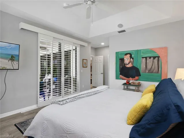 11163 Longshore Way E, Naples, Florida 34119